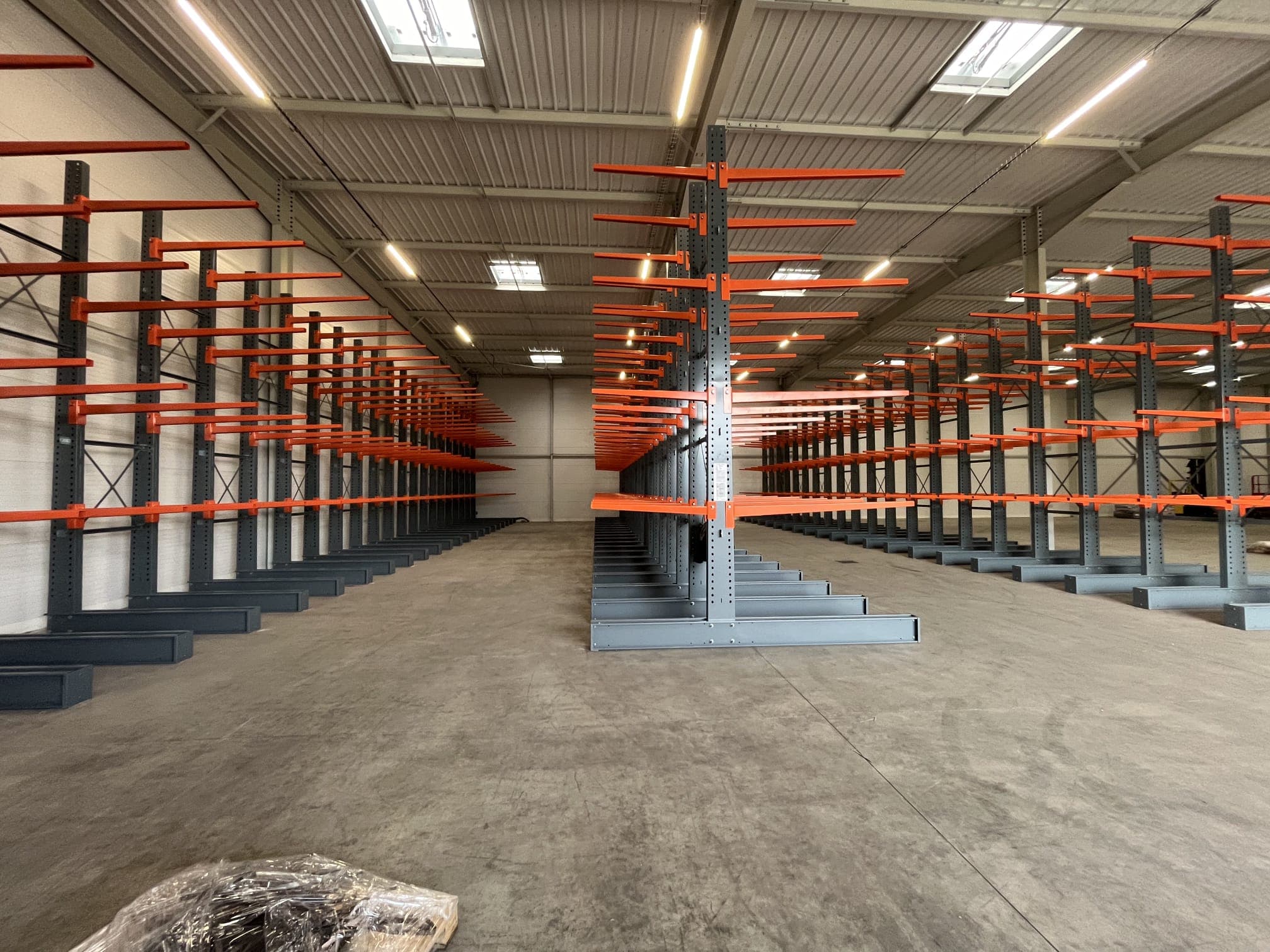 Rayonnage cantilever installé par MY RACK