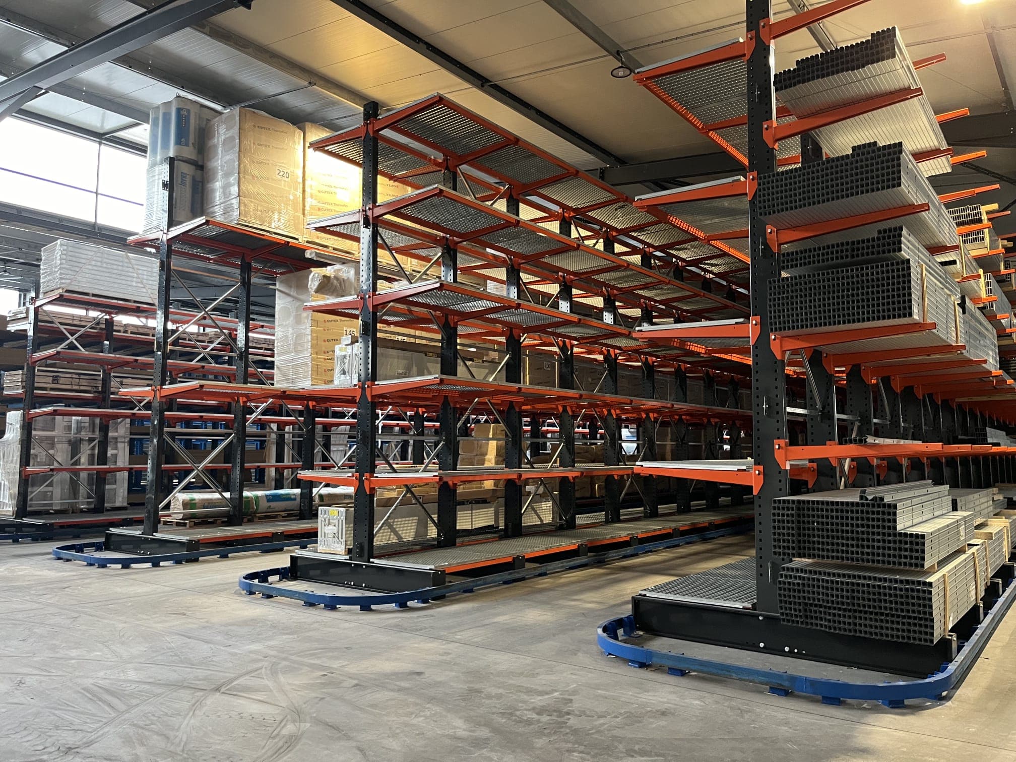 Rayonnage cantilever pour charges longues